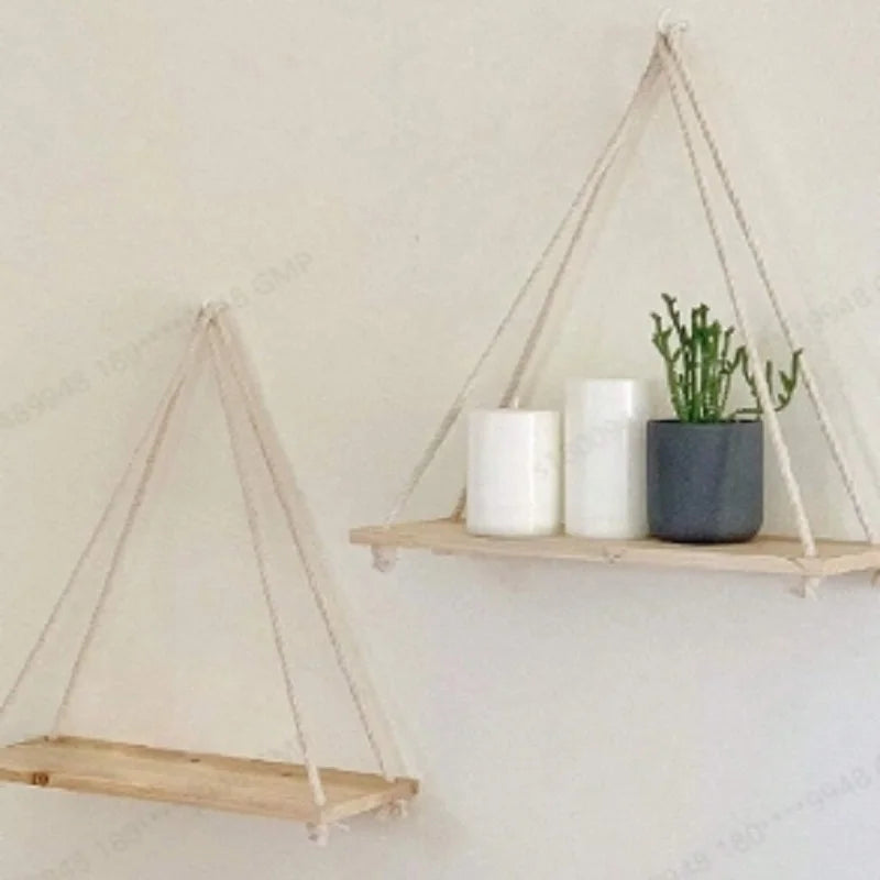 Mensola Sospesa in Legno con Corda – Design a Dondolo