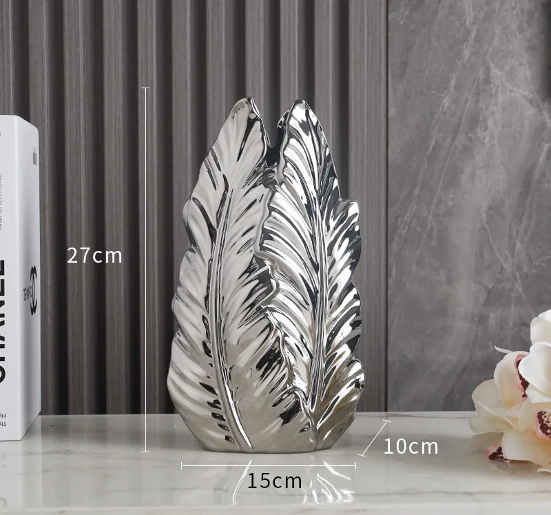 Vaso in Ceramica Dorata – Stile Nordico di Lusso