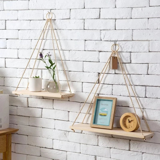 Mensola Sospesa in Legno con Corda – Design a Dondolo