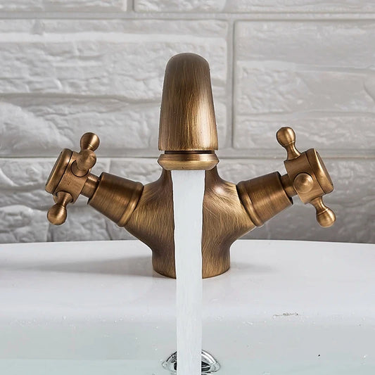Rubinetto per Bidet in Ottone – Finitura Bronzo Antico, Doppia Maniglia