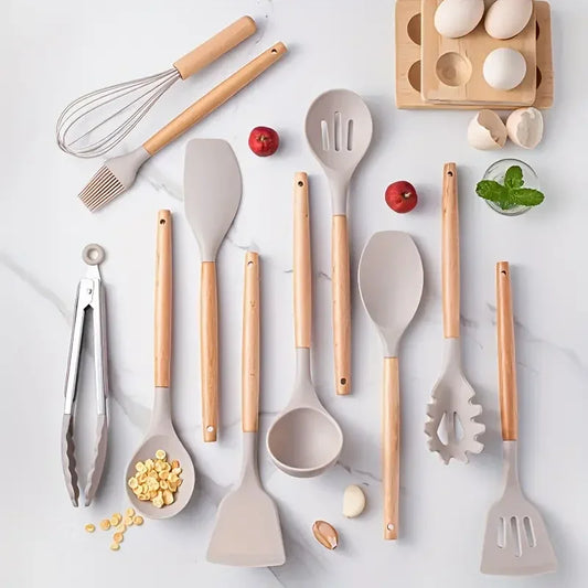 Set Utensili da Cucina 12 Pezzi in Silicone con Manico in Legno – Multicolore