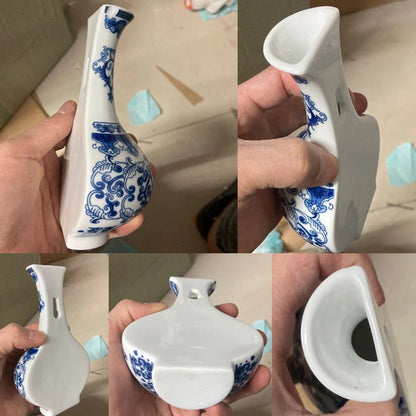 Vaso da Parete in Ceramica – Blu e Bianco Antico